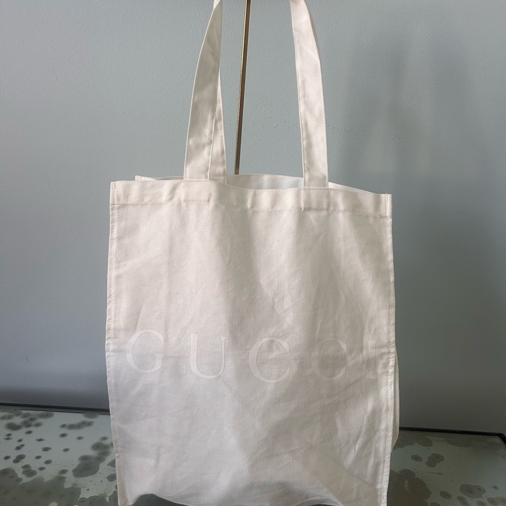 Gucci White Canvas Logo Tote Bag - Picture 3 of 3